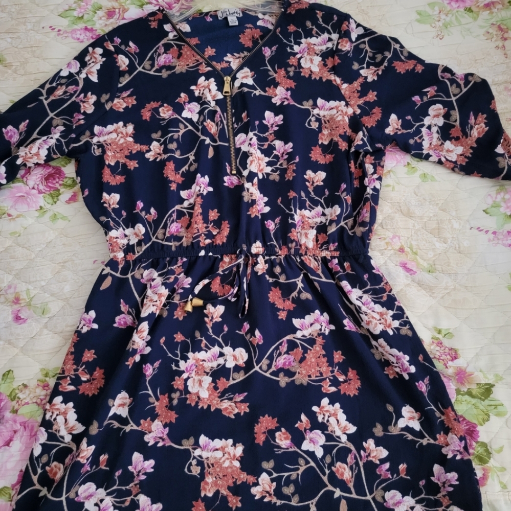 Bundle 3 Dresses - image 3